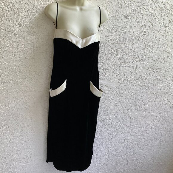 Saks Fifth Ave Velvet Dress & Jacket Vintage Size 8 Occasion Party  Gown 60s - Picture 1 of 14